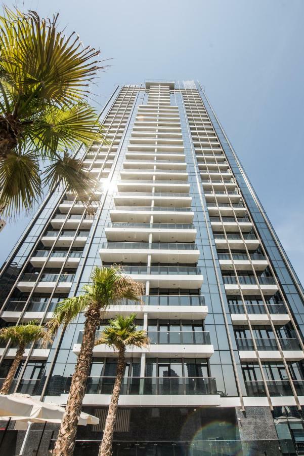 Fantastay - Luxury Studio Sparkle Tower Marina Apartment