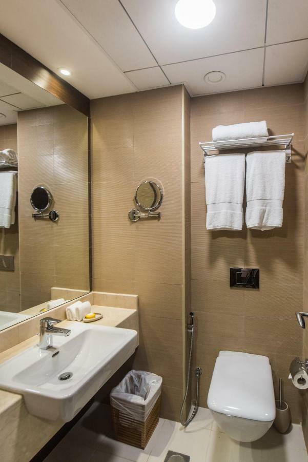 Fantastay - Luxury Studio Sparkle Tower Marina Apartment *